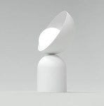Lampa stołowa BOTO LN1 WHITE – biała forma ze szklanym kloszem