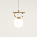Lampa wisząca ze szklaną kulą TES 1 złoty